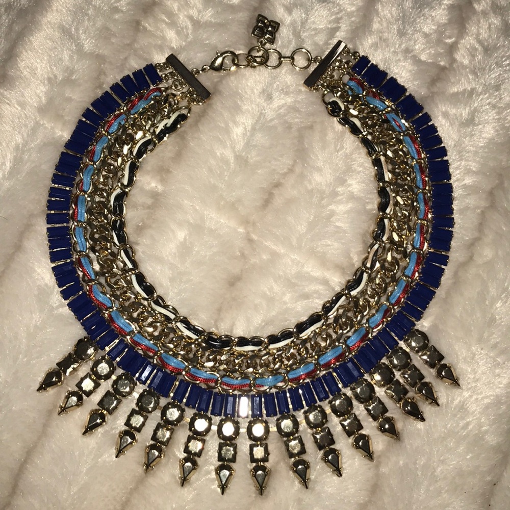 Bcbg necklace